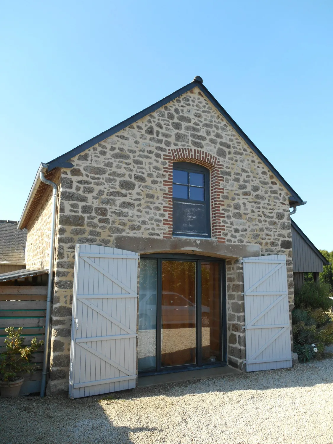 Rénovation maison ancienne Dingé