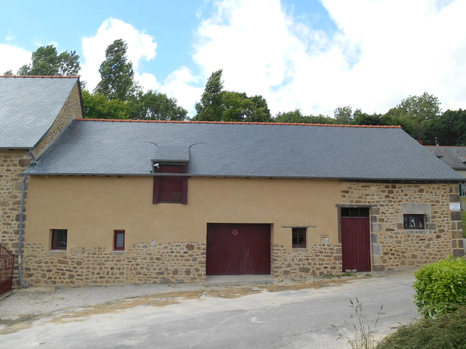 Rénovation maison ancienne Hédé-Bazouges